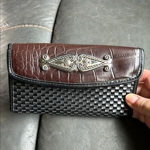 Chic Brown and Black Key Holder with Silver Detail